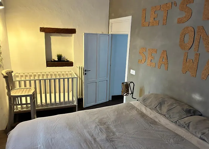 Casa Design Con Terrazzo In Centro Storico A